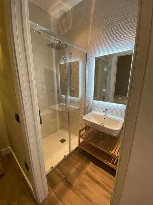 Seville Luxury Downtown Suite Exterior photo